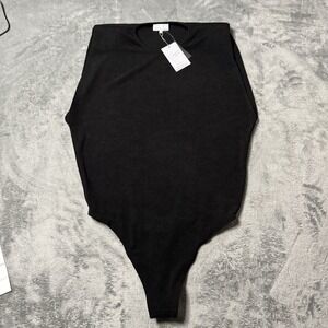 New Danielle Bernstein Black Textured Shoulder Pad Bodysuit‎ Size Medium NWT